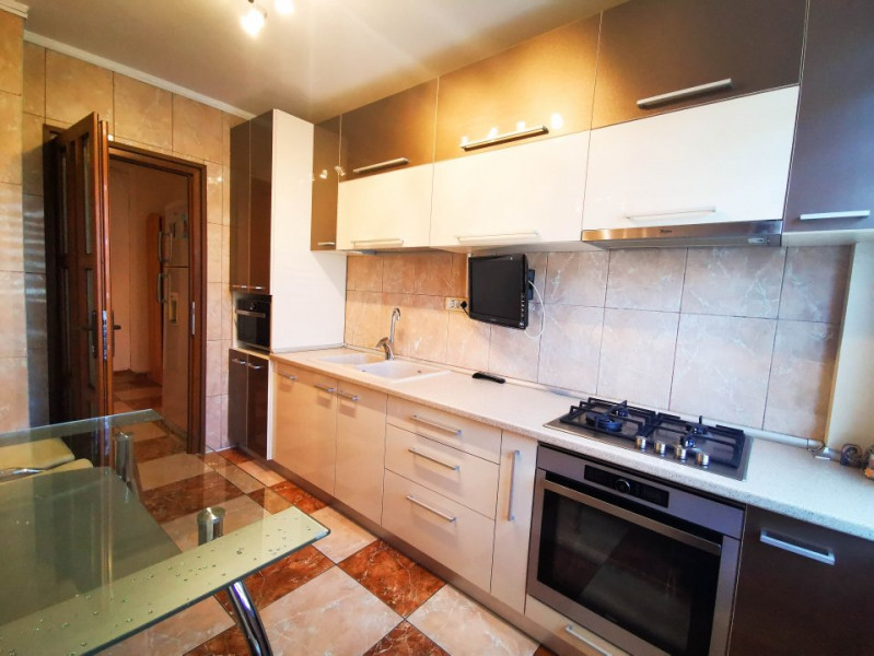 Apartament MODERN 2 camere de inchirat Titan, Piata Minis