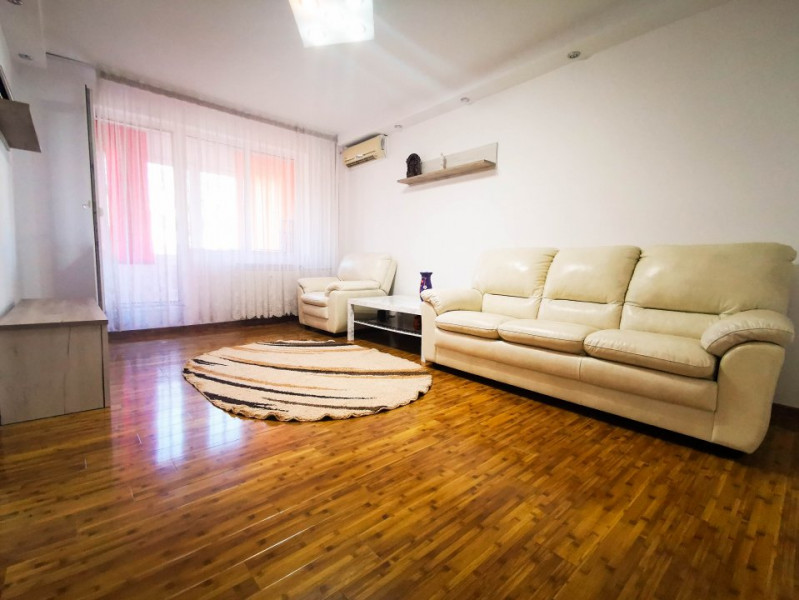 Apartament MODERN 2 camere de inchirat Titan, Piata Minis