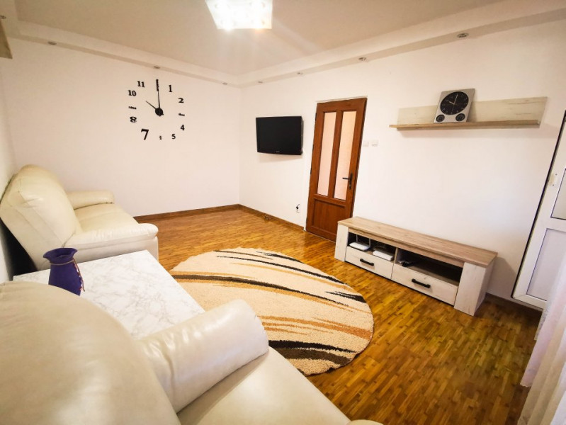 Apartament MODERN 2 camere de inchirat Titan, Piata Minis