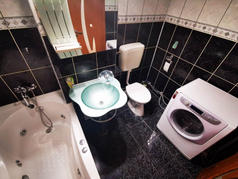 Apartament MODERN 2 camere de inchirat Titan, Piata Minis