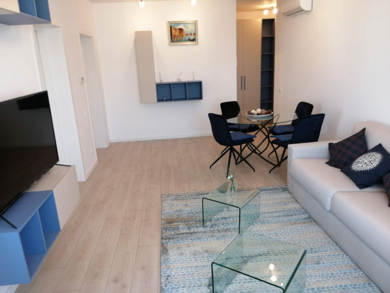 Inchiriere apartament premium 2 camere si loc parcare, Pipera 
