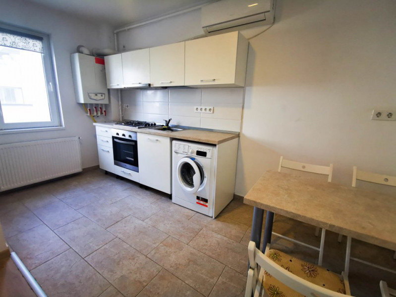 Apartament deosebit 3 camere de vanzare cu terasa 48 mp Titan