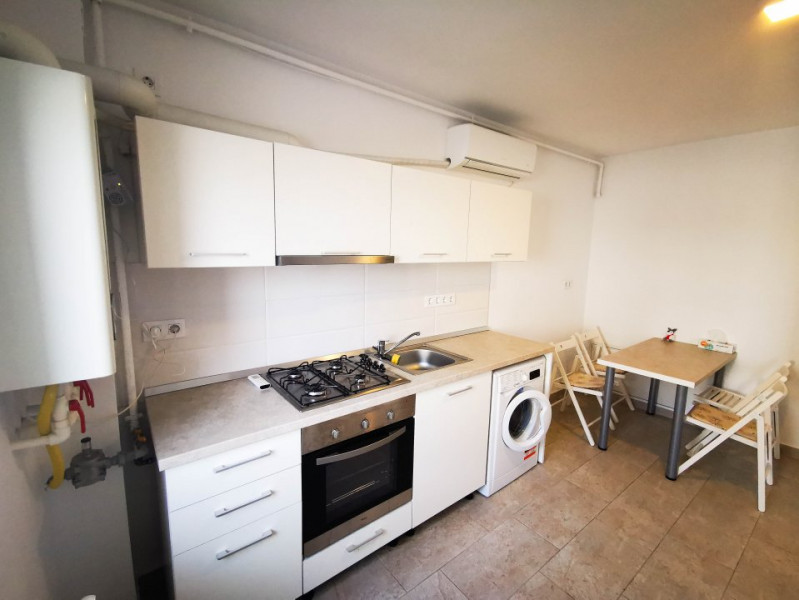 Apartament deosebit 3 camere de vanzare cu terasa 48 mp Titan