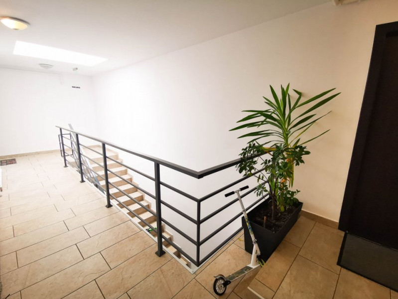 Apartament deosebit 3 camere de vanzare cu terasa 48 mp Titan