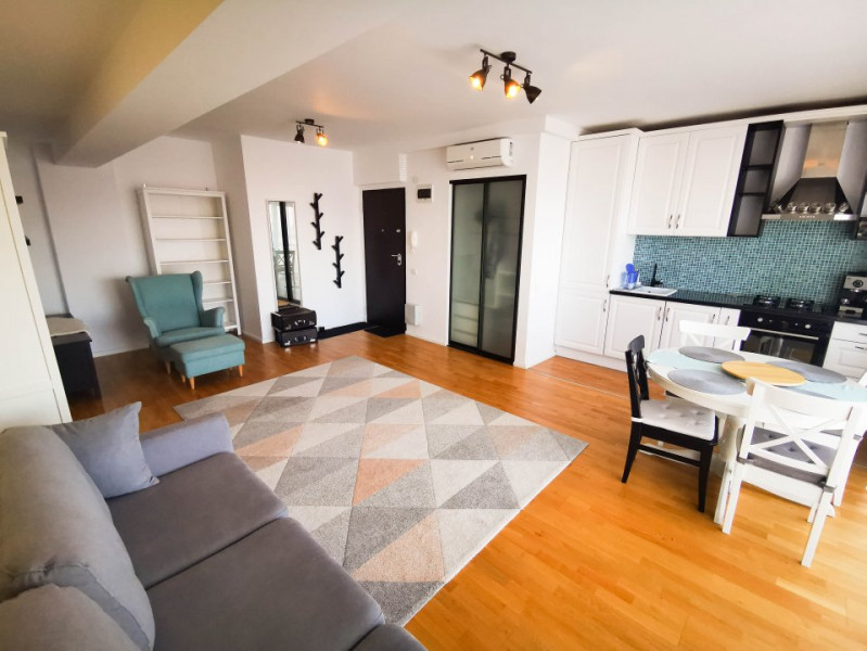 Apartament superb 3 camere de inchirat Baneasa Straulesti