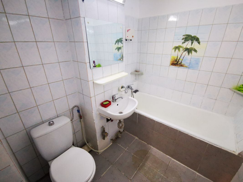 Apartament 3 camere de inchiriat Dristor, Ramnicu Sarat