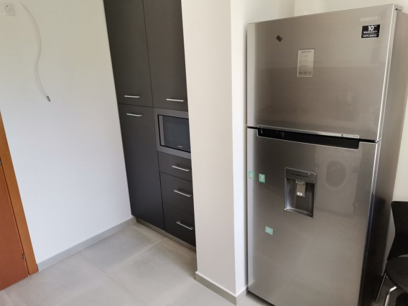 Vanzare apartament 3 camere renovat, centrala si loc de parcare, Titan