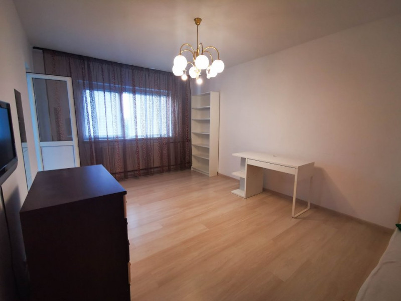 Apartament spatios si modern 2 camere de inchiriat, Titan 1 Decembrie 1918