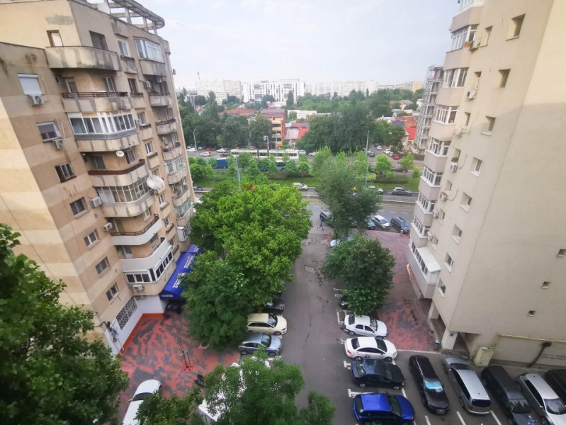 Garsoniera spatioasa de inchiriat Muncii, Mihai Bravu 