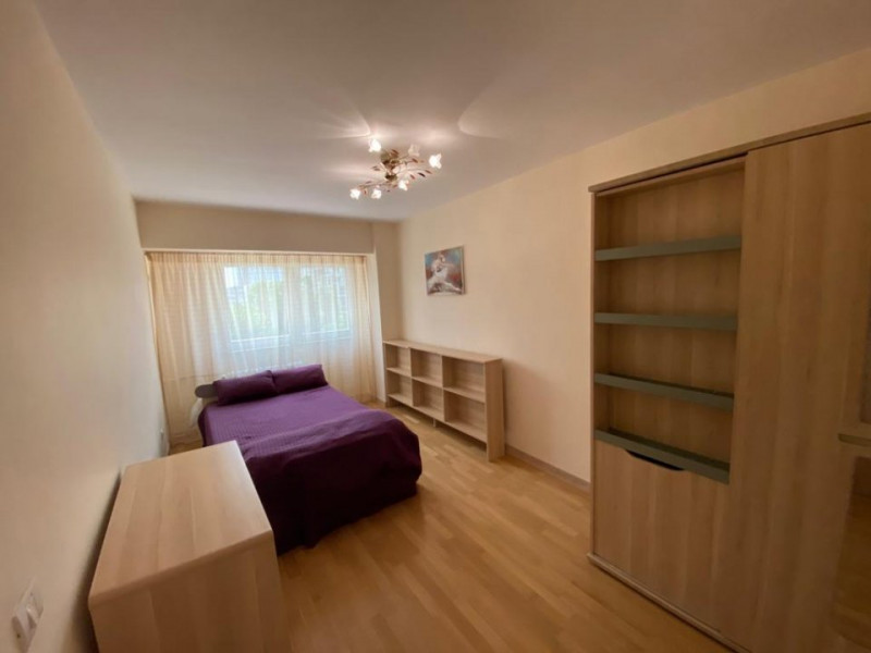 Ocazie  - vanzare 4 camere 97mp Victoriei 