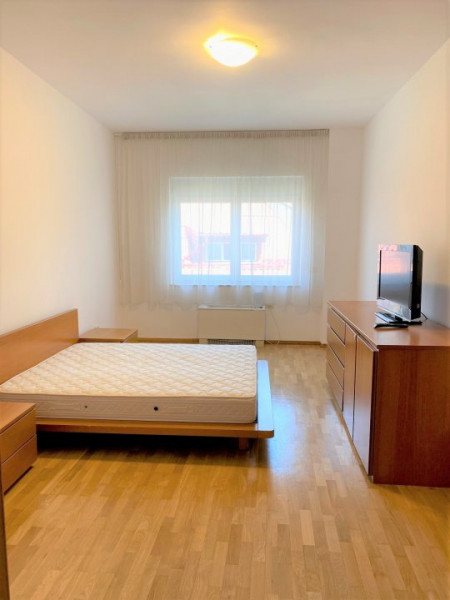 Inchiriere apartament 4 camere Herastrau