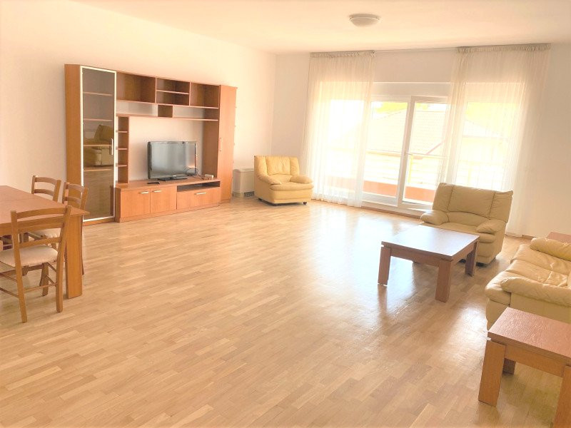 Inchiriere apartament 4 camere Herastrau