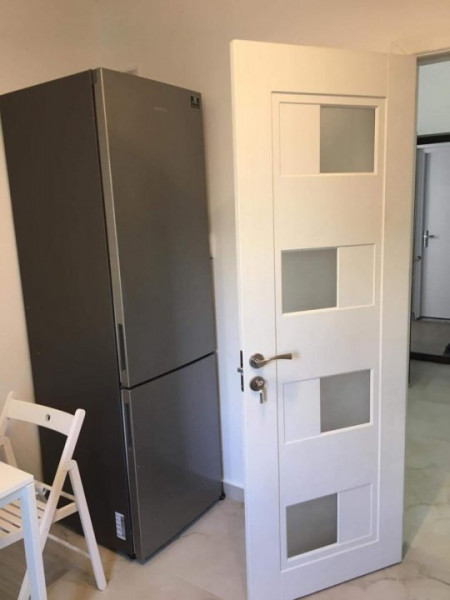 Chirie apartament renovat 2 camere Polona