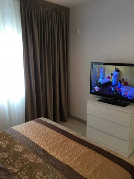 Chirie apartament renovat 2 camere Polona