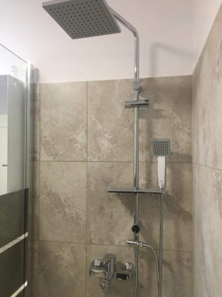 Chirie apartament renovat 2 camere Polona