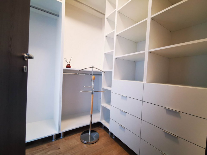 Apartament SUPERB 2 camere de inchiriat Pipera, loc de parcare subteran