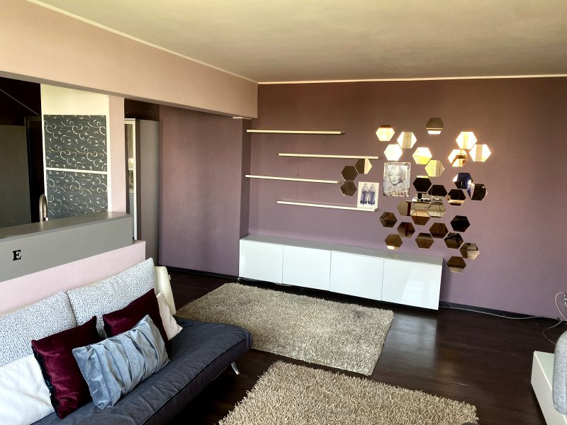 Inchiriere apartament 3 camere Titan 