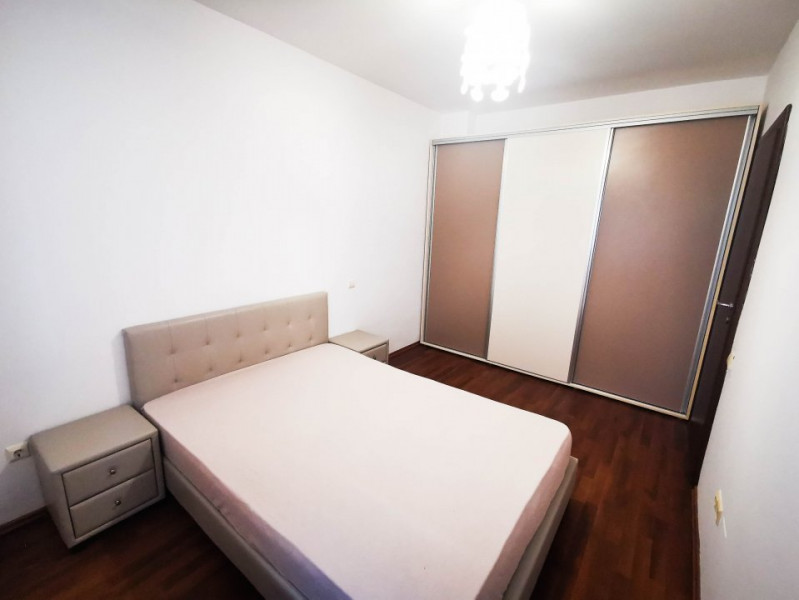 Apartament modern si spatios 2 camere, loc parcare subteran,Straulesti