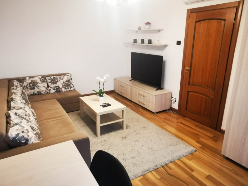 Apartament modern 2 camere de inchiriat Parc Tineretului