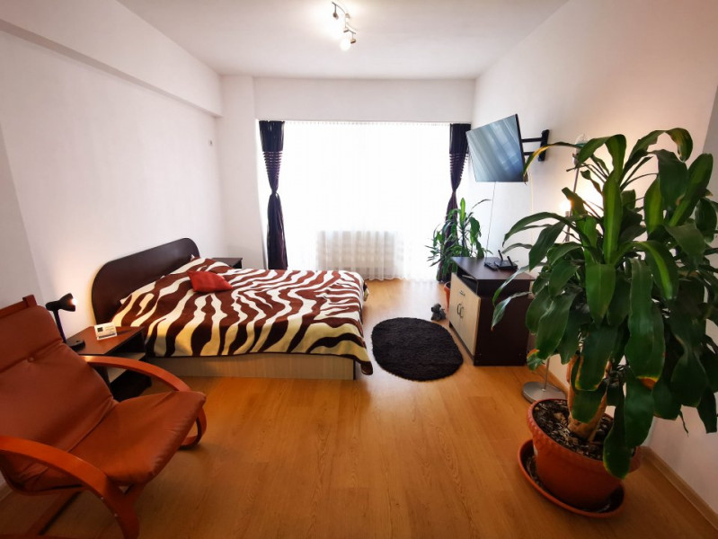 Garsoniera moderna si spatioasa de inchiriat in complex rezidential 