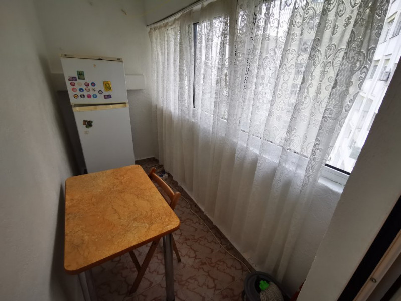 Garsoniera spatioasa de inchiriat, aproape de Mega Mall