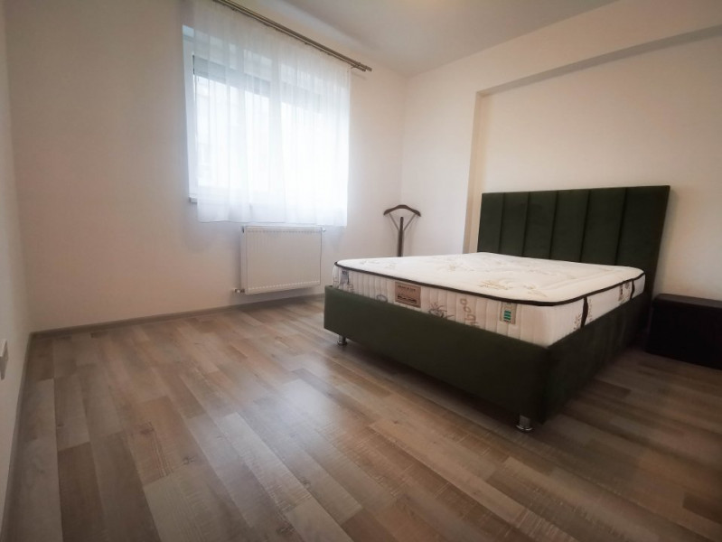 0% Comision Apartament SUPERB 3 camere, curte proprie,2 locuri parcare,bloc nou 