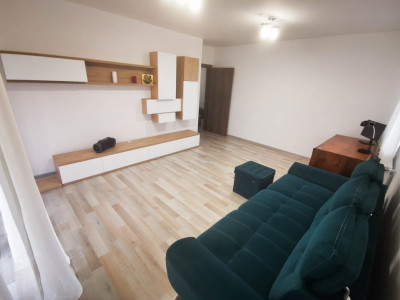 0% Comision Apartament SUPERB 3 camere, curte proprie,2 locuri parcare,bloc nou 