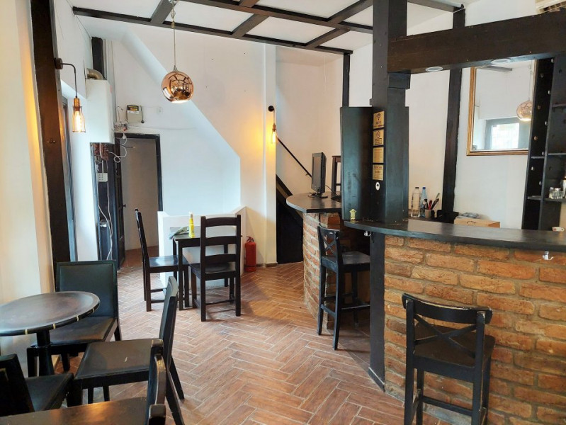 Inchiriere vila, ideal restaurant/bistro/cafenea