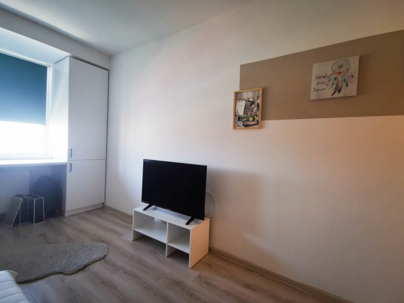 Garsoniera moderna si spatioasa de inchiriat, loc de parcare, Militari Residence