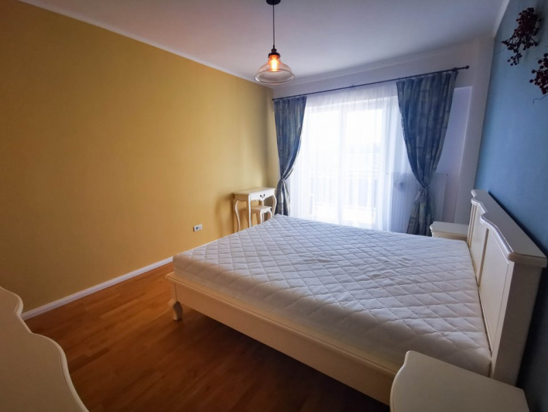 Apartament superb 3 camere de inchiriat, loc parcare, Straulesti Petrom City