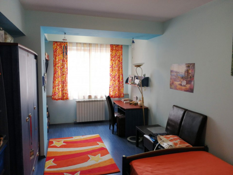 Inchiriere apartament trei camere 100 mp in Dorobanti
