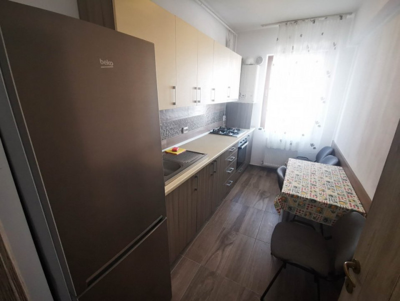 Apartament modern 2 camere si loc de parcare, Cartierul Solar,Metalurgiei