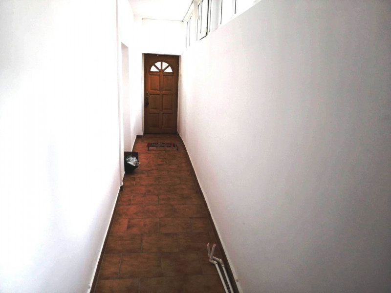 Inchiriere casa trei camere, zona Mosilor Armeneasca