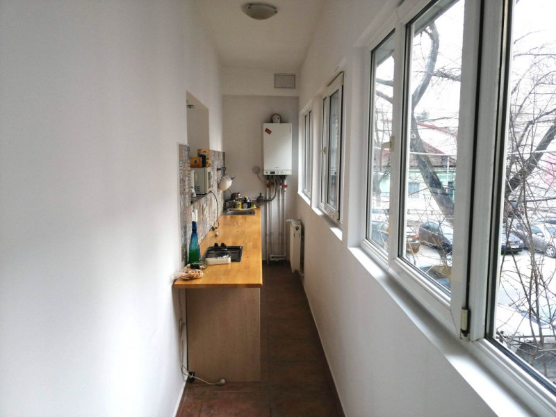 Inchiriere casa trei camere, zona Mosilor Armeneasca