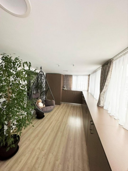 Vanzare apartament 3 camere bloc nou, zona Mihai Bravu-Vitan