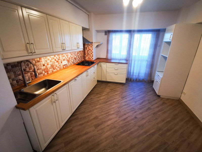 Apartament DEOSEBIT 2 camere de vanzare, Nerva Traian 0% Comision