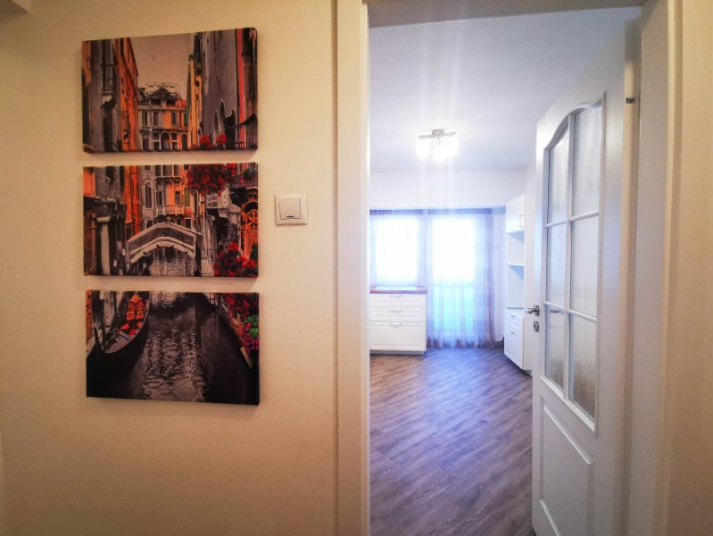 Apartament DEOSEBIT 2 camere de vanzare, Nerva Traian 0% Comision