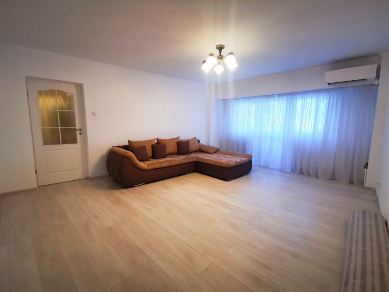 Apartament DEOSEBIT 2 camere de vanzare, Nerva Traian 0% Comision