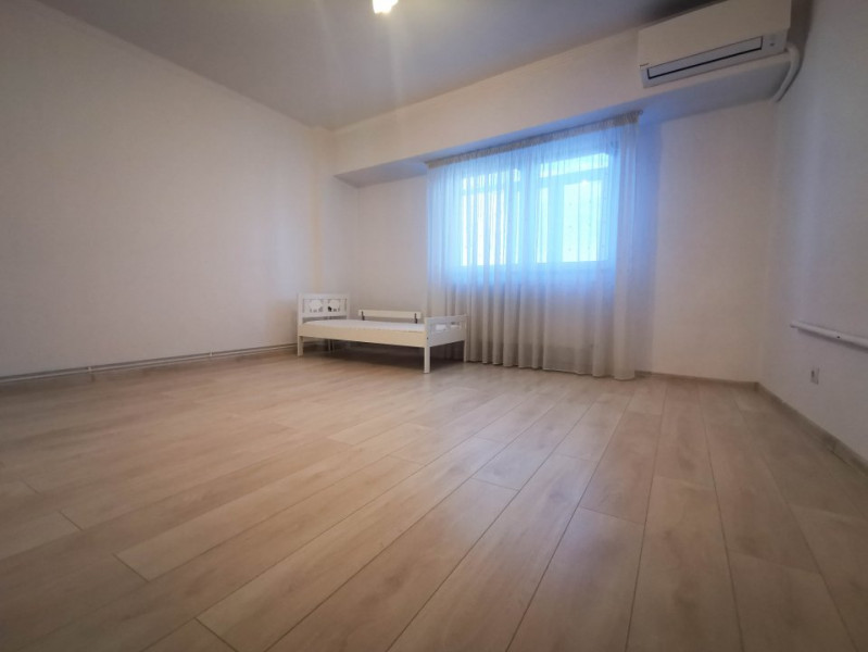 Apartament DEOSEBIT 2 camere de vanzare, Nerva Traian 0% Comision