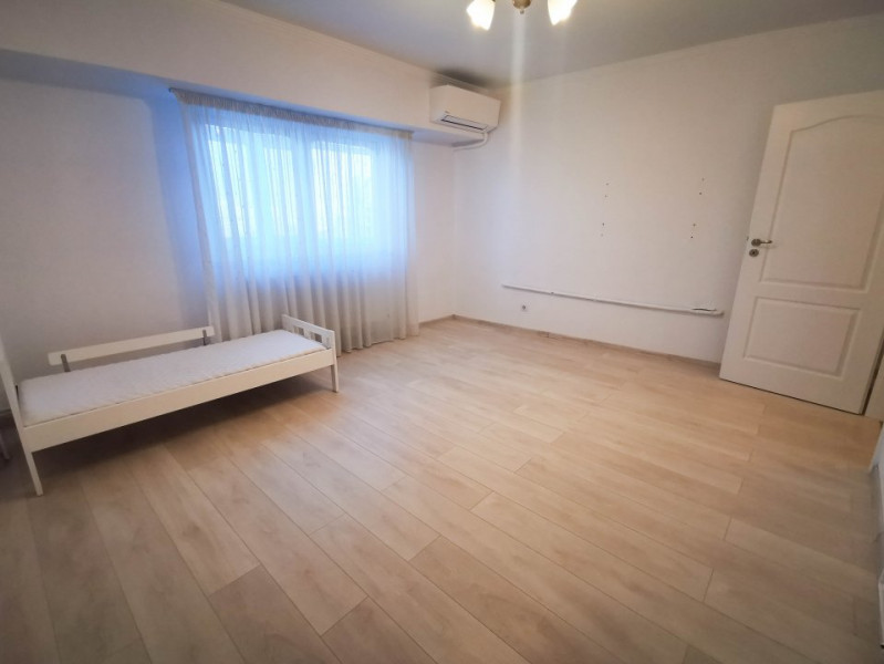 Apartament DEOSEBIT 2 camere de vanzare, Nerva Traian 0% Comision