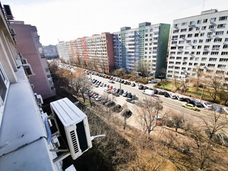 Garsoniera de vanzare la 2 minute de metrou Dristor 