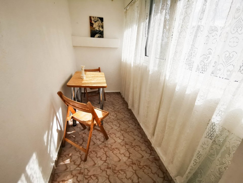 Garsoniera spatioasa si renovata de inchiriat, aproape de Mega Mall