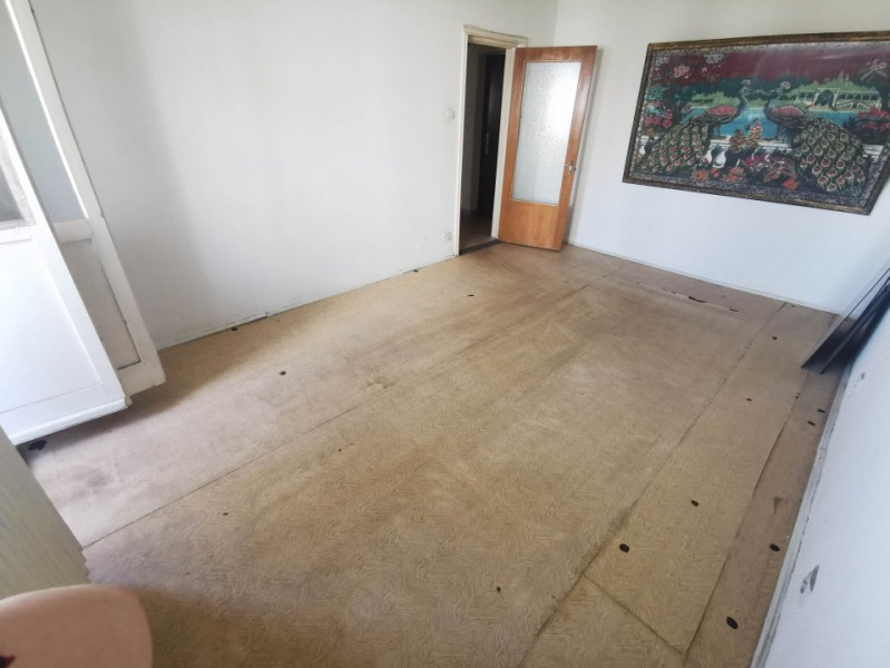 Apartament 3 camere de vanzare  2 bai, 2 balcoane, zona Vitan Comision 0