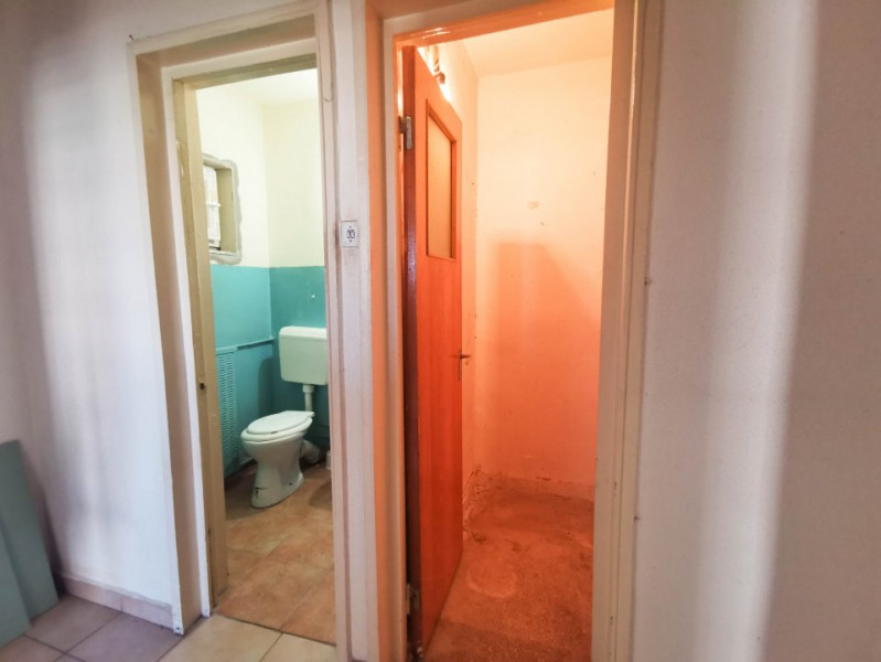 Apartament 3 camere de vanzare  2 bai, 2 balcoane, zona Vitan Comision 0
