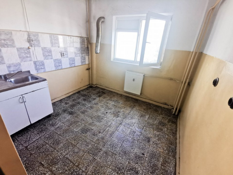 Apartament 3 camere de vanzare  2 bai, 2 balcoane, zona Vitan Comision 0