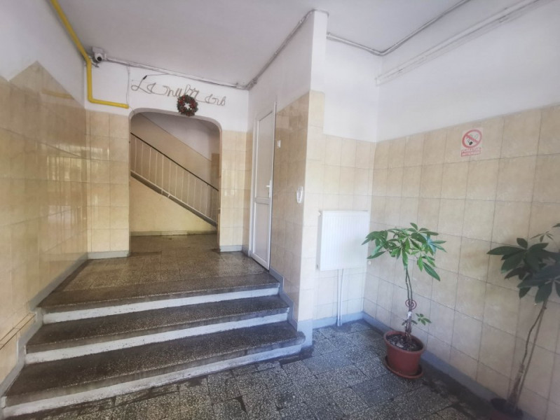 Apartament 3 camere de vanzare  2 bai, 2 balcoane, zona Vitan Comision 0