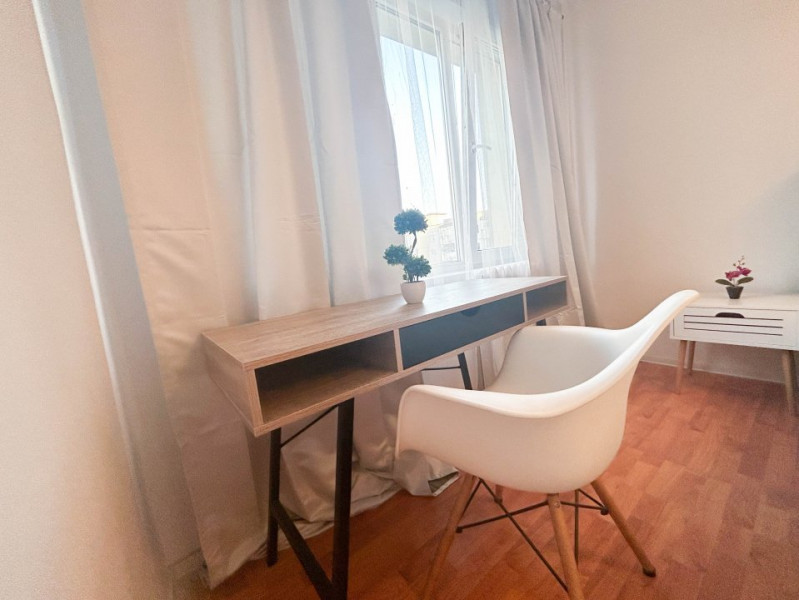 Vanzare apartament 2 camere RENOVAT, Bloc izolat termic, Pasaj Doamna Ghica