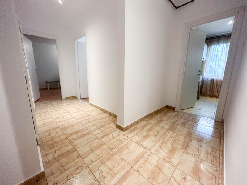 Vanzare apartament 2 camere RENOVAT, Bloc izolat termic, Pasaj Doamna Ghica