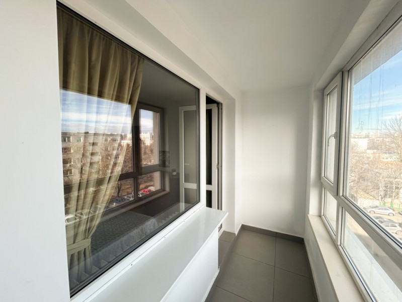 Vanzare apartament cu 3 camere mobilat si utilat, Valea Oltului