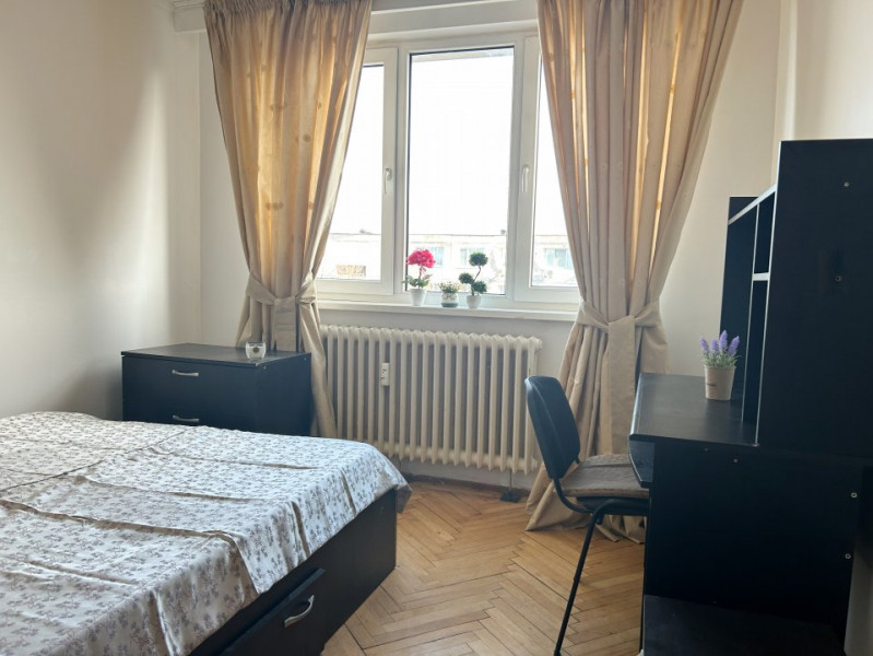 Inchiriere apartament cu 3 camere, Valea Oltului